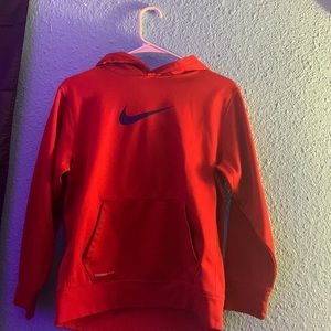 RED nike pullover therms fit sweatshirt